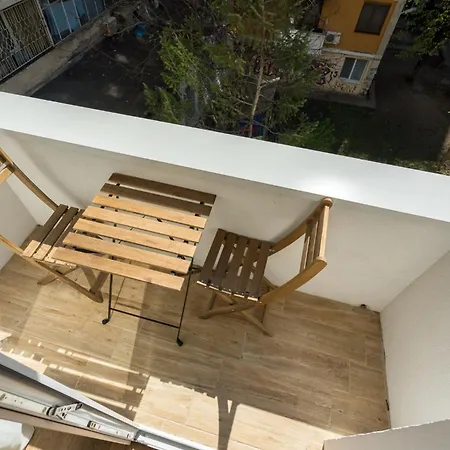 Turqoise 2Bdr Apartment Bucharest Exterior photo